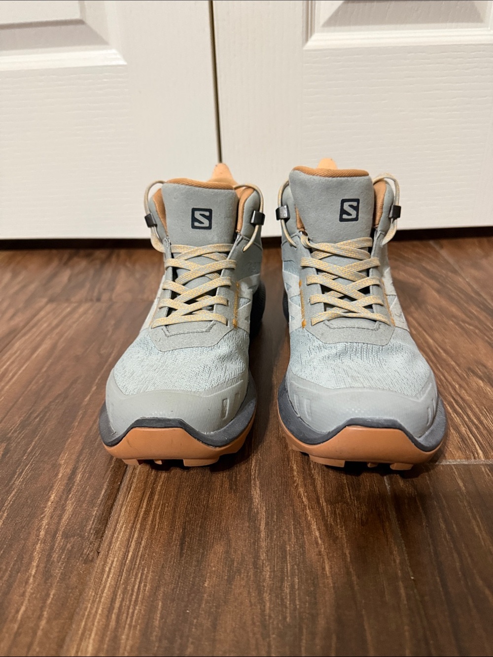 Salomon Womens Gray and Tan Mid-Top Trail Boots